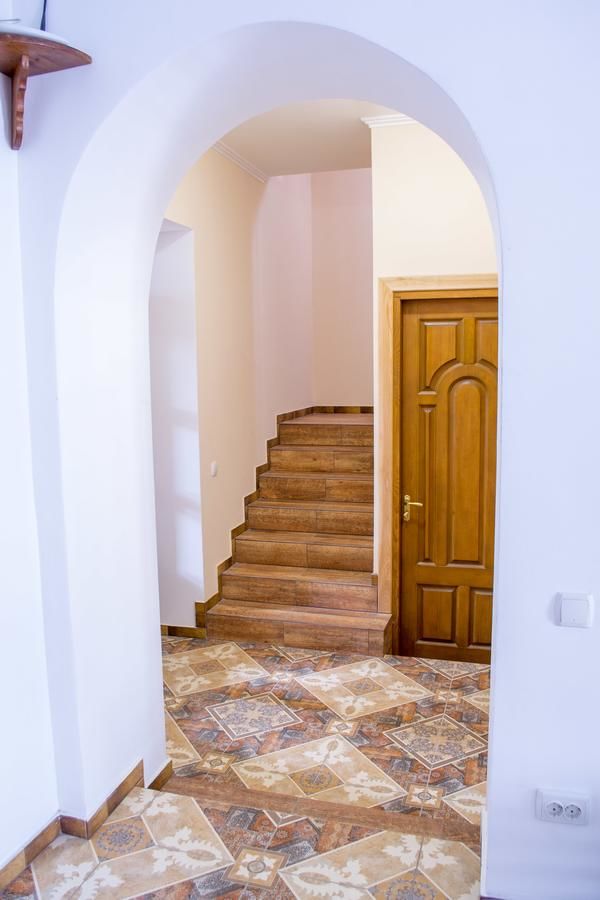 Мини-отель Home Hotel Каменец-Подольский-23
