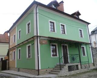Мини-отель Home Hotel Каменец-Подольский-0