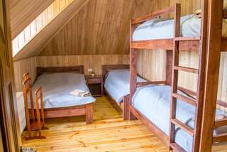 Мини-отель Home Hotel Каменец-Подольский Cемейный номер с собственной ванной комнатой-4